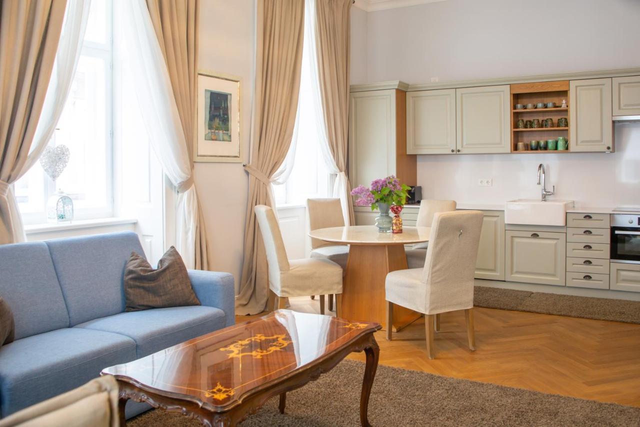 Stilvolles Apartment In Zentraler Lage Βιέννη Εξωτερικό φωτογραφία